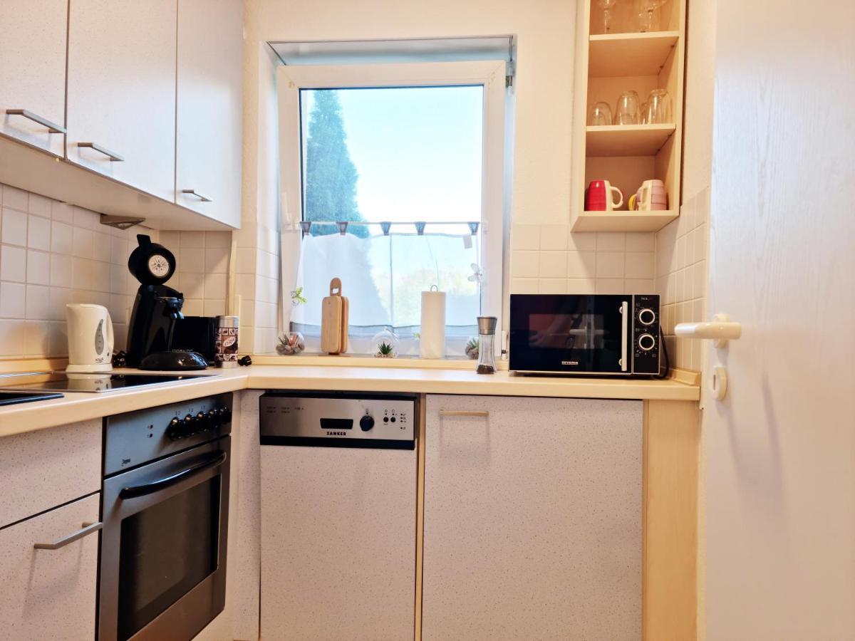 Brise Business Apartment Nahe Leipziger Messe - Porsche - Bmw - Dhl - Wlan - Parkplatz - Business Travelers Only ภายนอก รูปภาพ