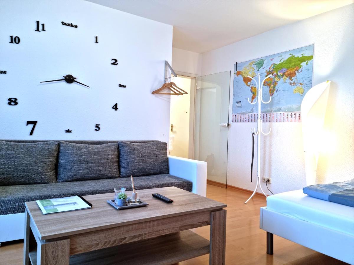 Brise Business Apartment Nahe Leipziger Messe - Porsche - Bmw - Dhl - Wlan - Parkplatz - Business Travelers Only ภายนอก รูปภาพ