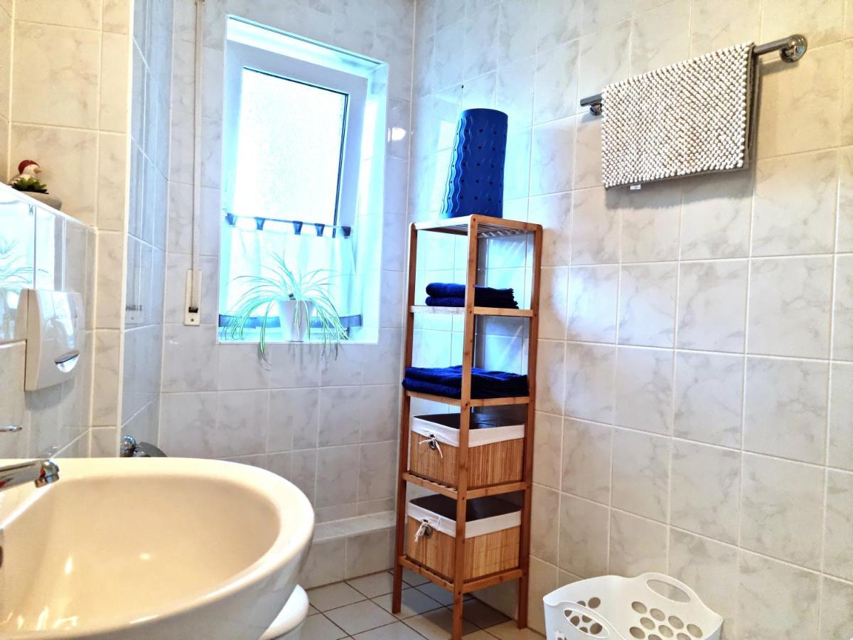 Brise Business Apartment Nahe Leipziger Messe - Porsche - Bmw - Dhl - Wlan - Parkplatz - Business Travelers Only ภายนอก รูปภาพ